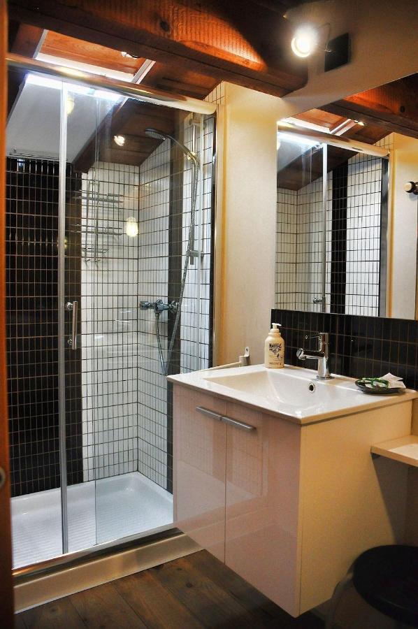 La Girondine Bed & Breakfast Galgon ภายนอก รูปภาพ