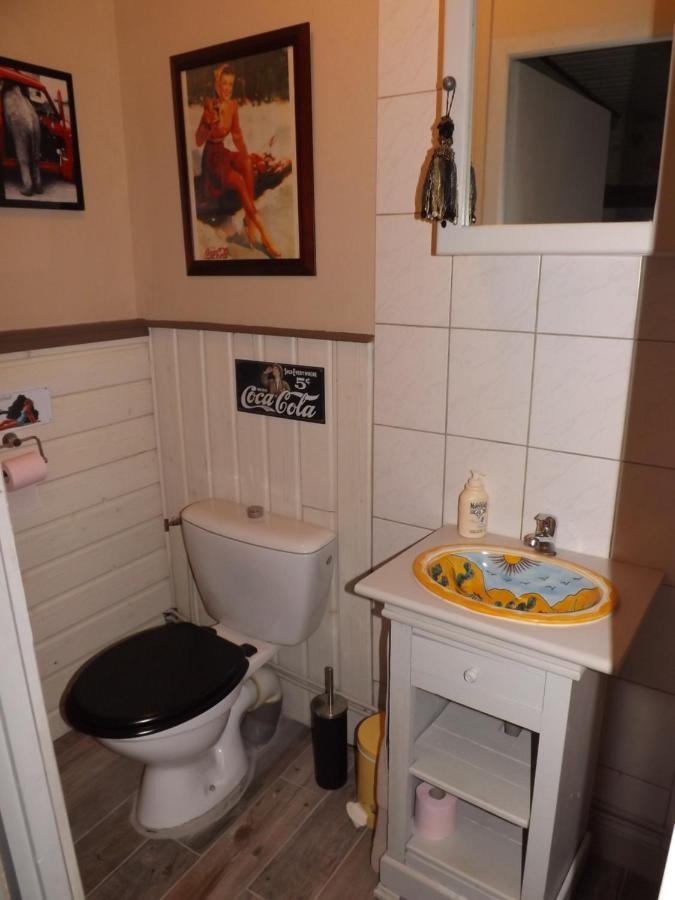 La Girondine Bed & Breakfast Galgon ภายนอก รูปภาพ