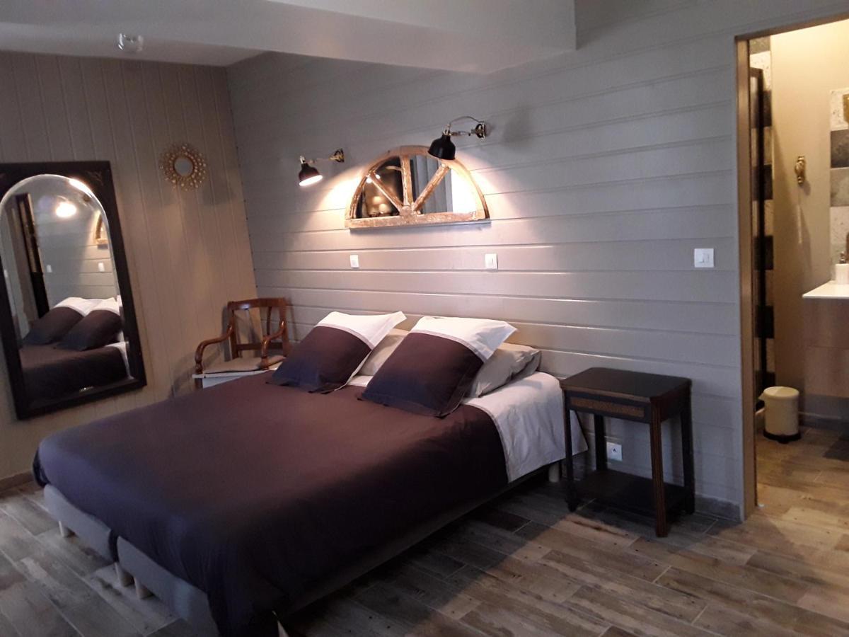 La Girondine Bed & Breakfast Galgon ภายนอก รูปภาพ